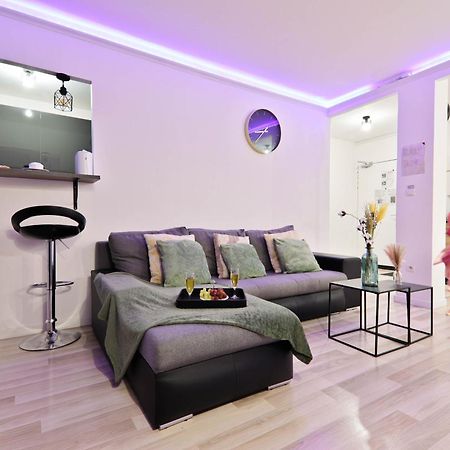Evasion Familiale & Appartement Convivial Et Chaleureux Эпине-сюр-Сена Экстерьер фото